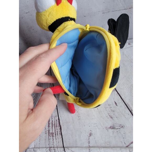 Hallmark Bug Em Bee Bumble Bee 8 Inch Zipper Pouch Plush Stuffed Animal Bag - Picture 8 of 9